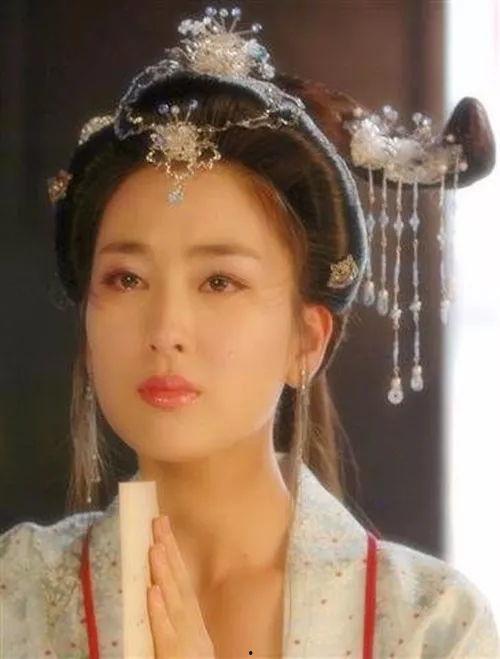 李师师吃瓜开席,一场宫廷盛宴背后的宫廷秘闻