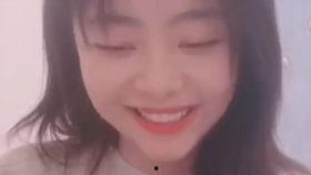 悉尼泰勒吃瓜,瓜界新宠，吃瓜达人风采独树一帜